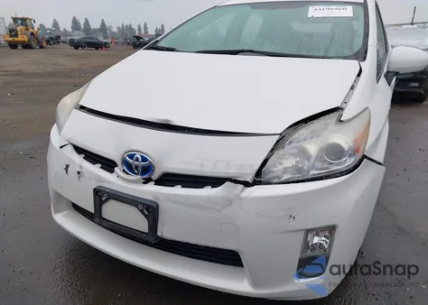 2010 Toyota Prius Iv z USA, uszkodzony, nr VIN JTDKN3DU9A0009130